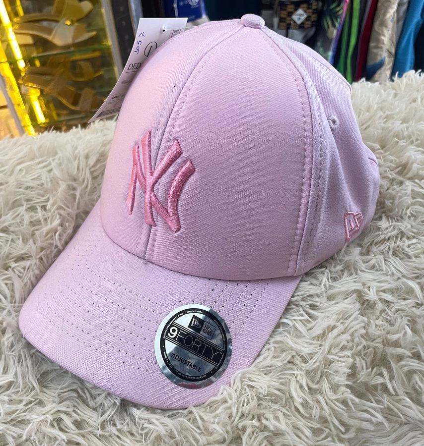 Bone New Era Ny Rosa Claro