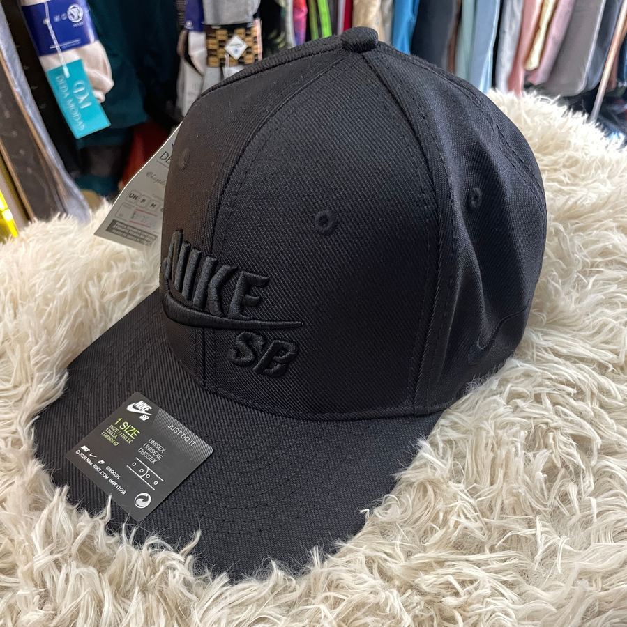 Bone Nike SB Preto