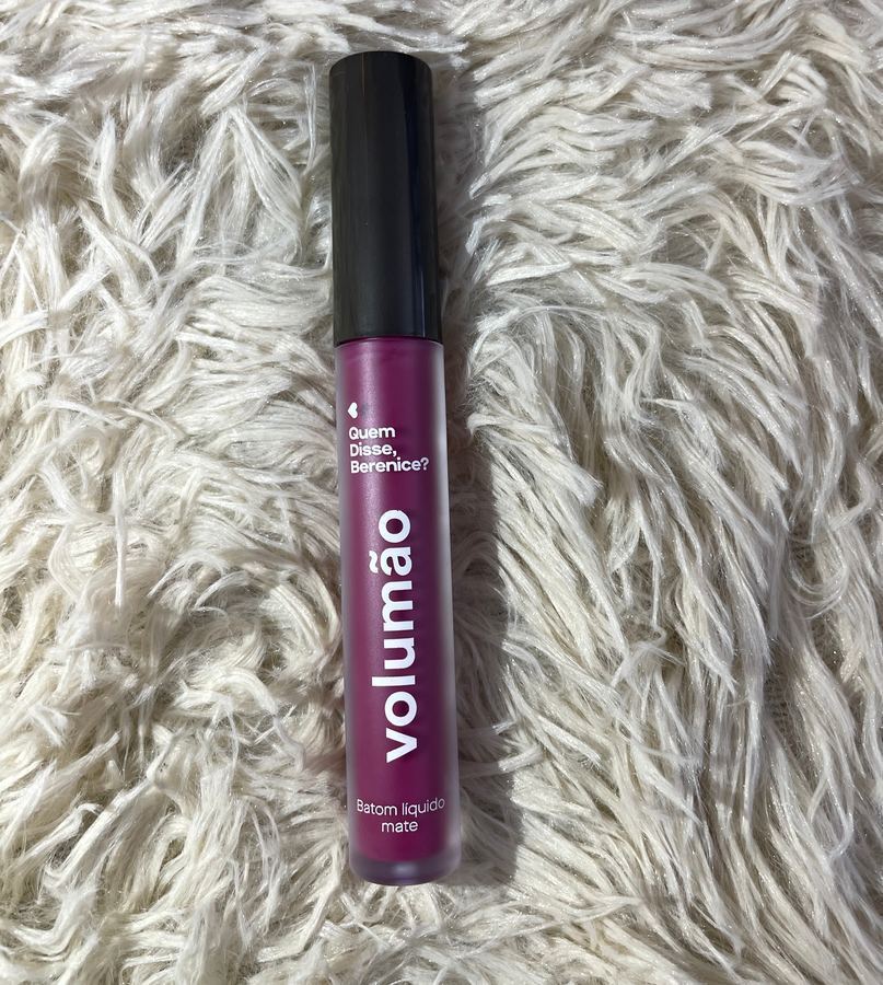 BATOM LÍQUIDO MATE VOLUMÃO QUEM DISSE, BERENICE? (Roxo intenso)